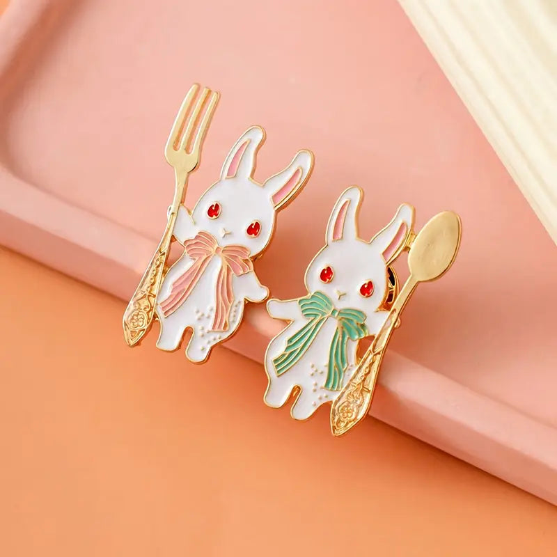 Pin decorativo de Conejo Blanco - Inspirado en Alicia en el País de las Maravillas