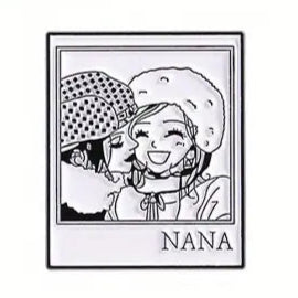 NANA Pin metálico